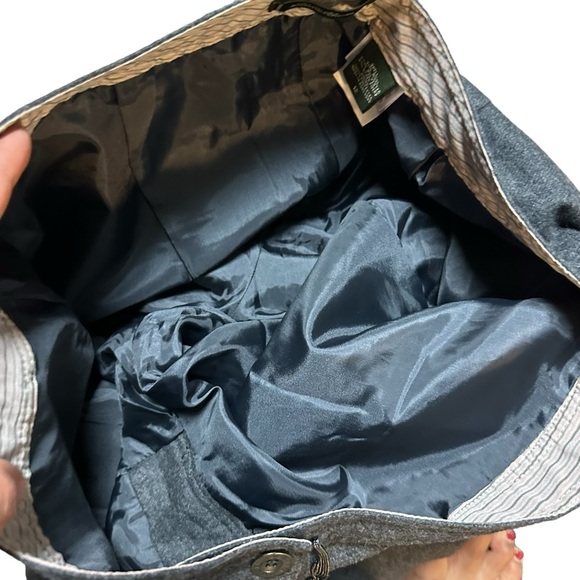 Eddie Bauer Womens Grey Cargo Wool Blend Pants with Drawstring Size 12 - Picture 3 of 10